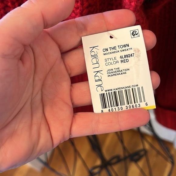 NWT Karen Kane Mock-Neck Sweater-Size M - Picture 2 of 6